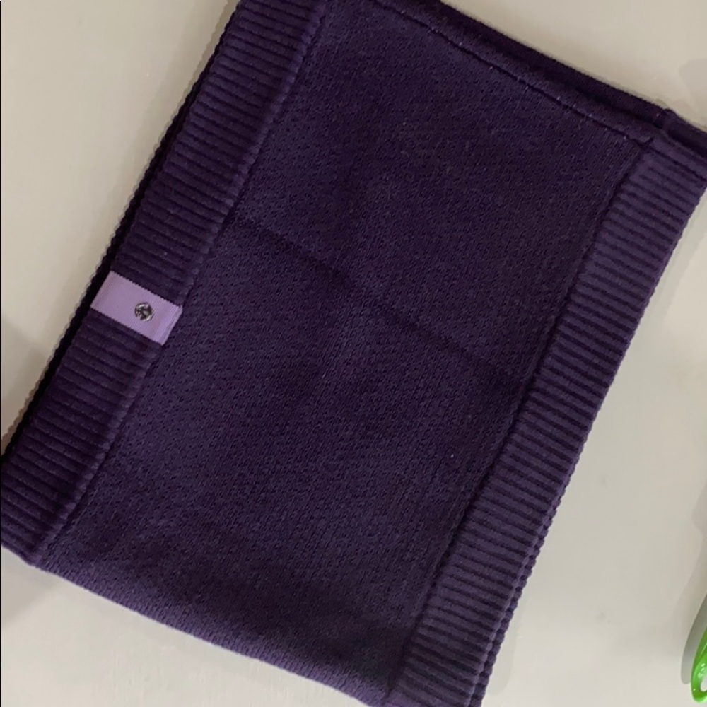 Lululemon Knitted Merino Wool Scarf
